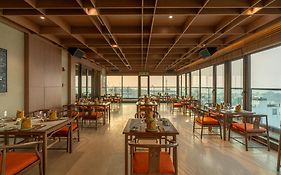 The Five Suites Lilas